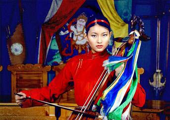 Мисс Ж.Энэрэл: Би саяхан аавыгаа олсон